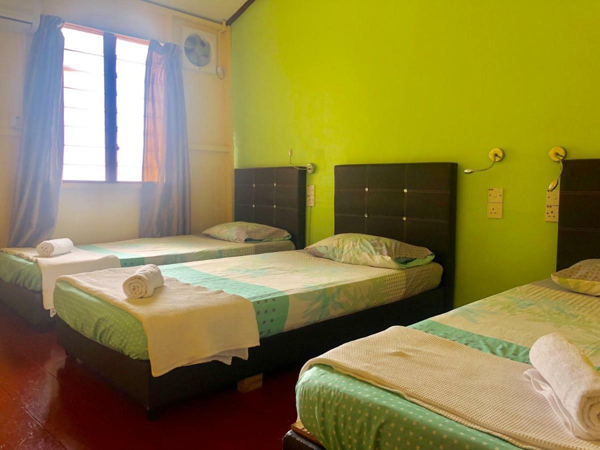 Kawan Kawan Guest House Малакка Экстерьер фото